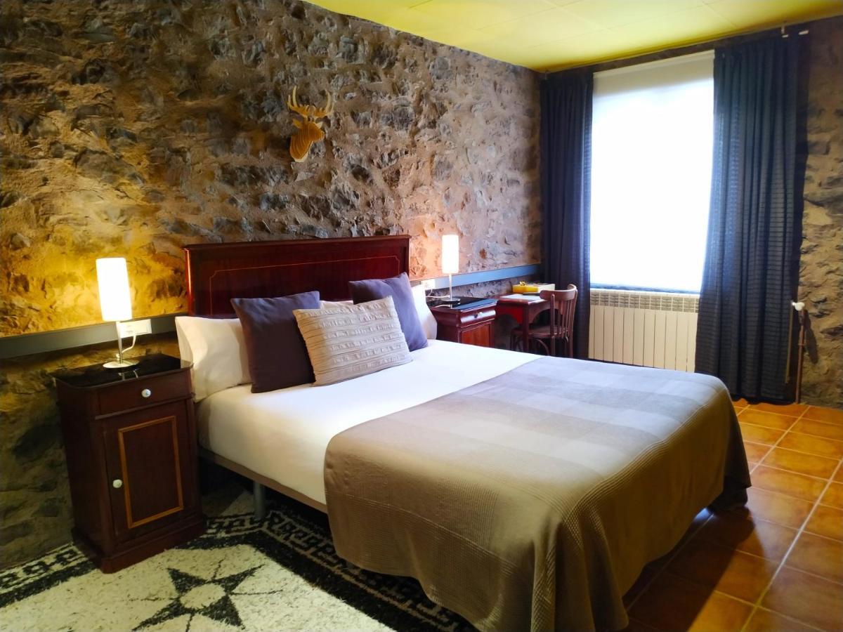 Double Room,999184863:JPEG